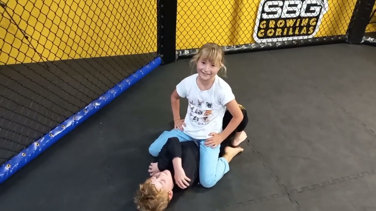 SBG Kids Match Ash vs Theo
