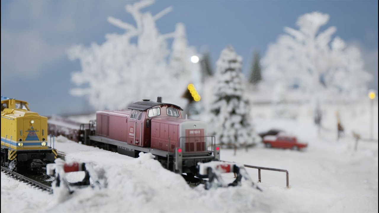 DIY Winter Wonderland: Building a Snowy Model Railway Landscape