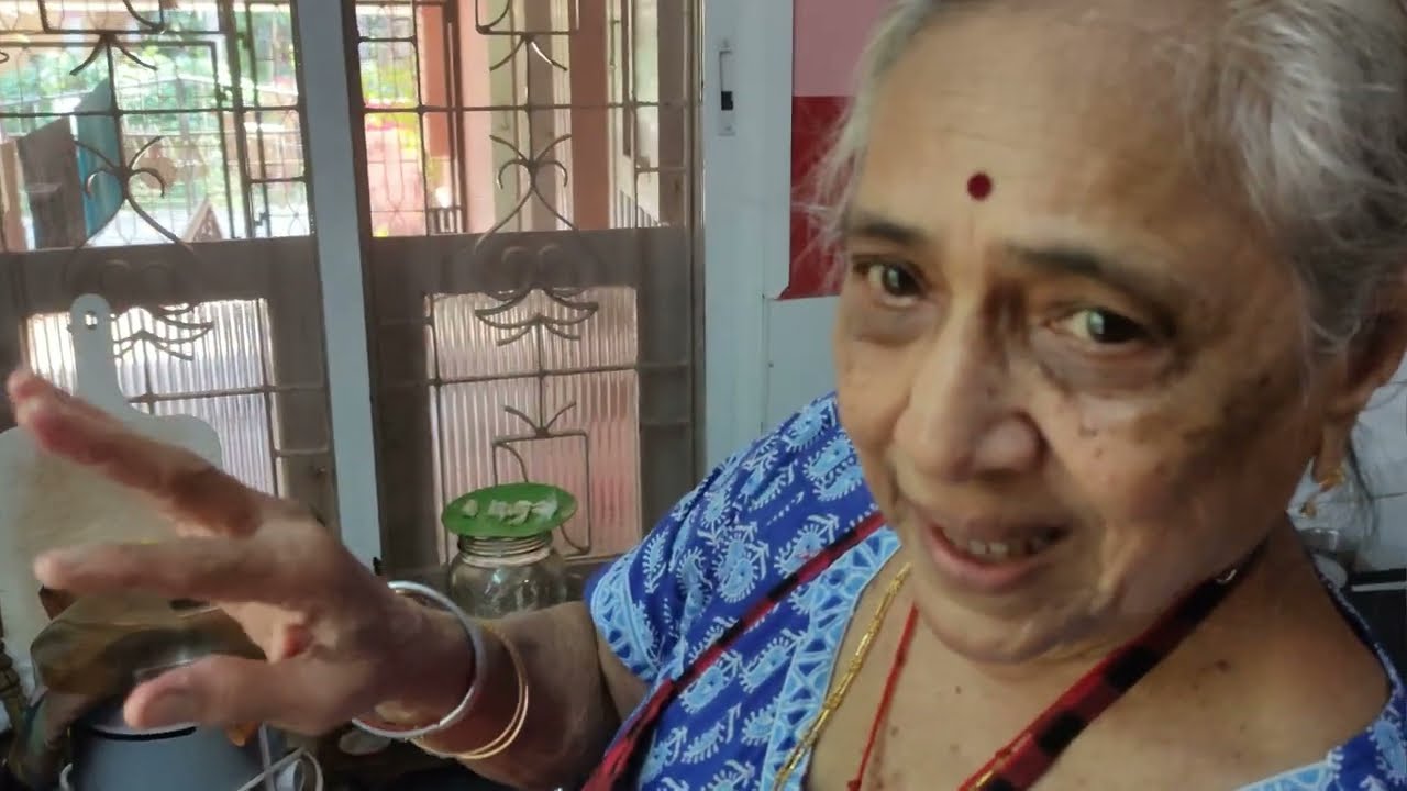 Aalmba Ambat | Thunder Mushroom Curry in Mildly Spicy Coconut Masala - Authentic GSB Konkani Cuisine