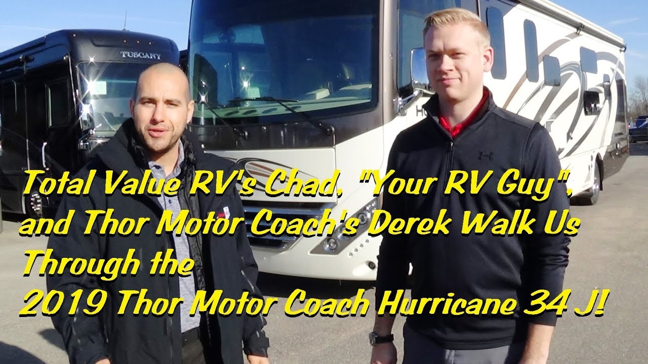 2019 Thor Motor Coach Hurricane 34 J Walk thru with 