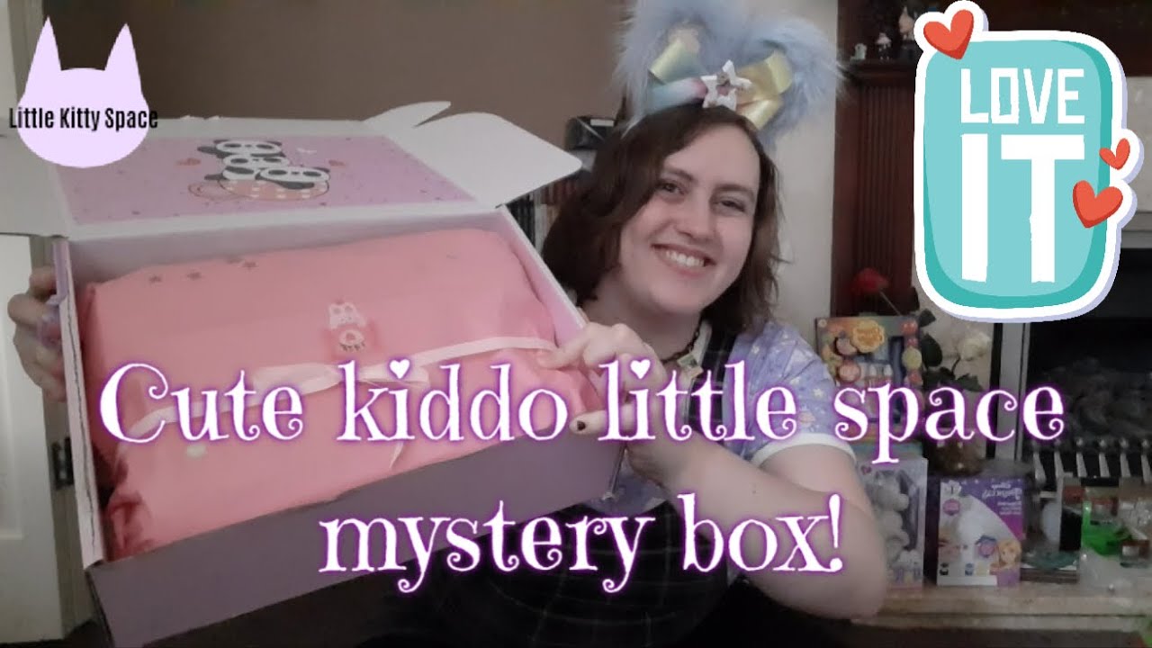 Cute kiddo little space mystery box! | SFW age regression