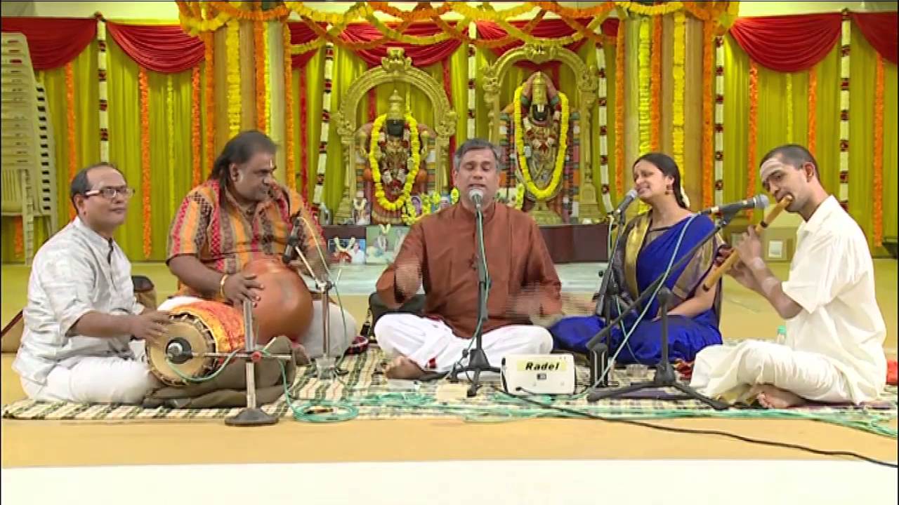 Kalaimamani Dr.Sunder rendering Vanchatonu na in Ragam Karna Ranjani
