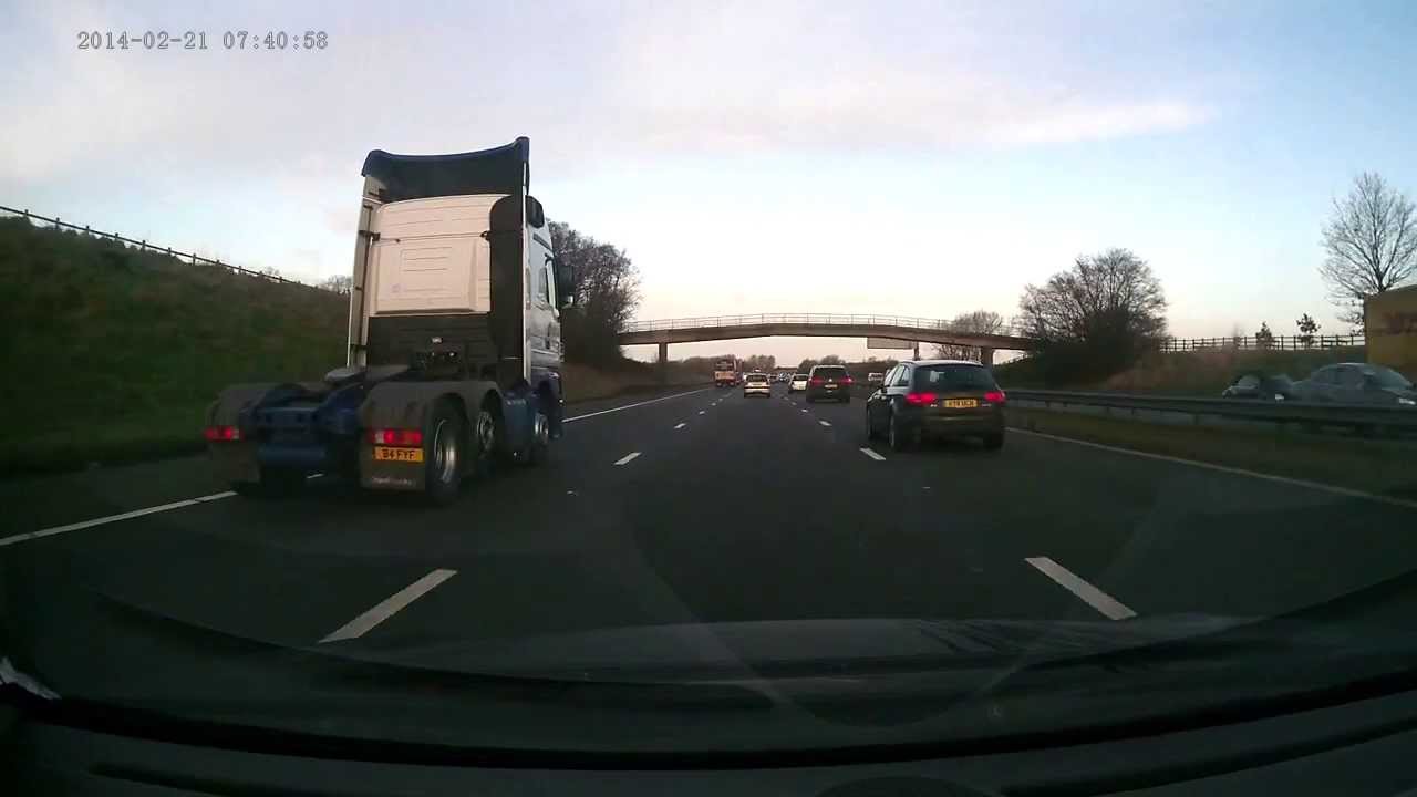M6 J19-20 northbound RTA crash 21/02/2014 07:40GMT