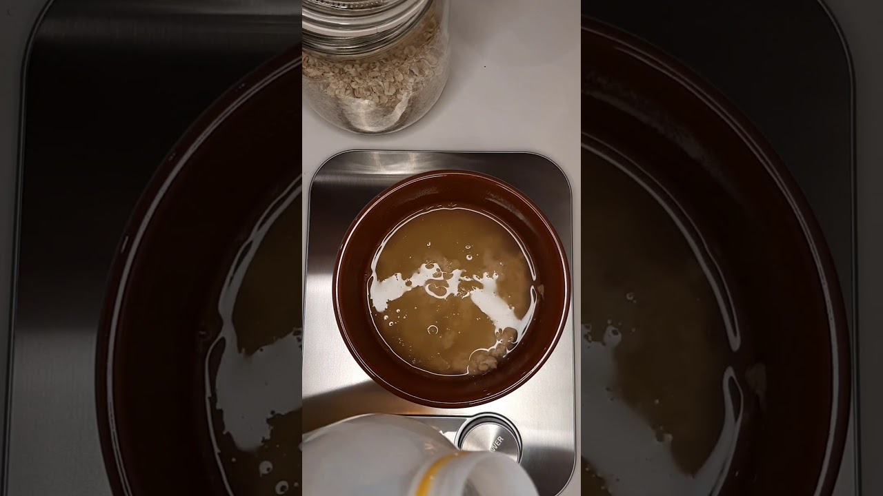 🥣 Gachas de avena al microondas alto en proteínas 🥚