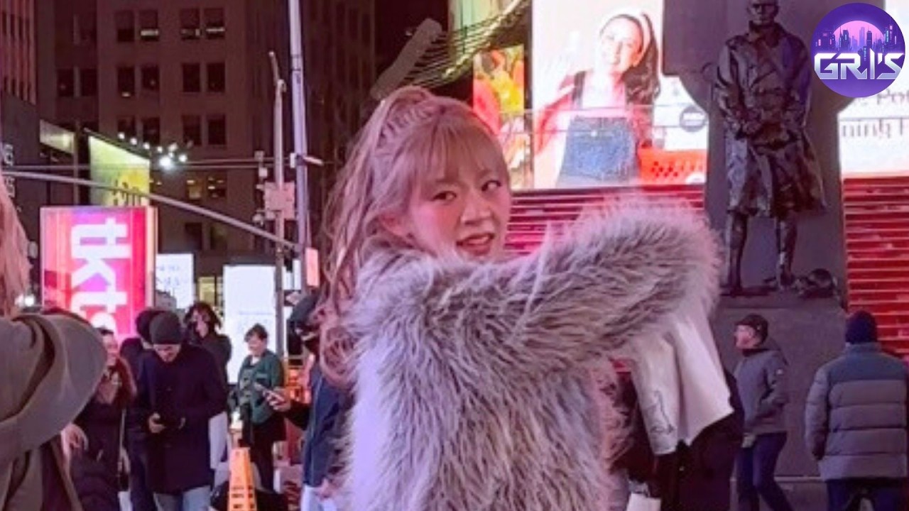 [KPOP IN PUBLIC NYC | TIMES SQUARE | ONE TAKE] MEOVV(미야오) - ‘BURNING UP’ | SOOIN Fancam
