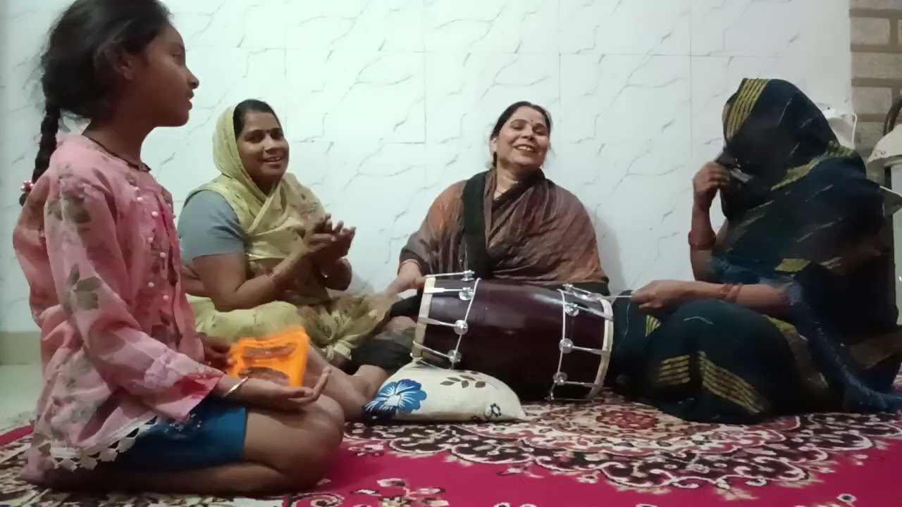 बरनी गीत।  #viral #song #kavitakirachna #bhaktisong #bhajan  #funny #भजन #geet 