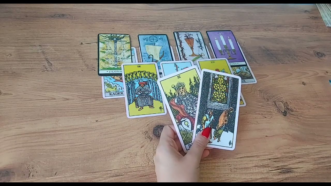 #güncel İletişimi Olmayanlar✨️ Ne Durumdasınız Sizinle İlgili Neler Düşünüyor 🤍 #tarot