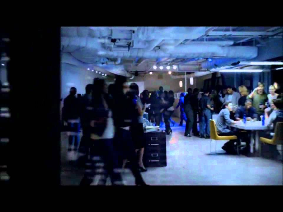 Bud Light Platinum *Super Bowl XLVI Commercial* Avicii
