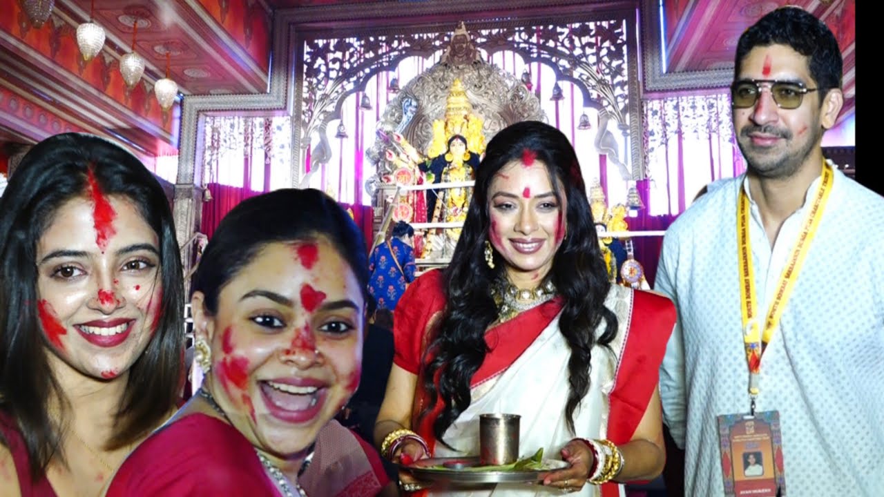 Rupali Ganguly,Sumona Chakravarti,Khushi Dubey,Ayan Mukerji Sindoor Khela At North Bombay Durga Puja