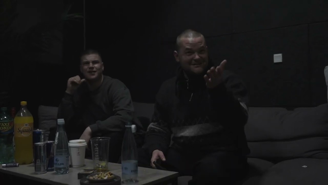 AUGUST HØYEN X ANTON WESTERLIN - Bag Gardinerne S1E2