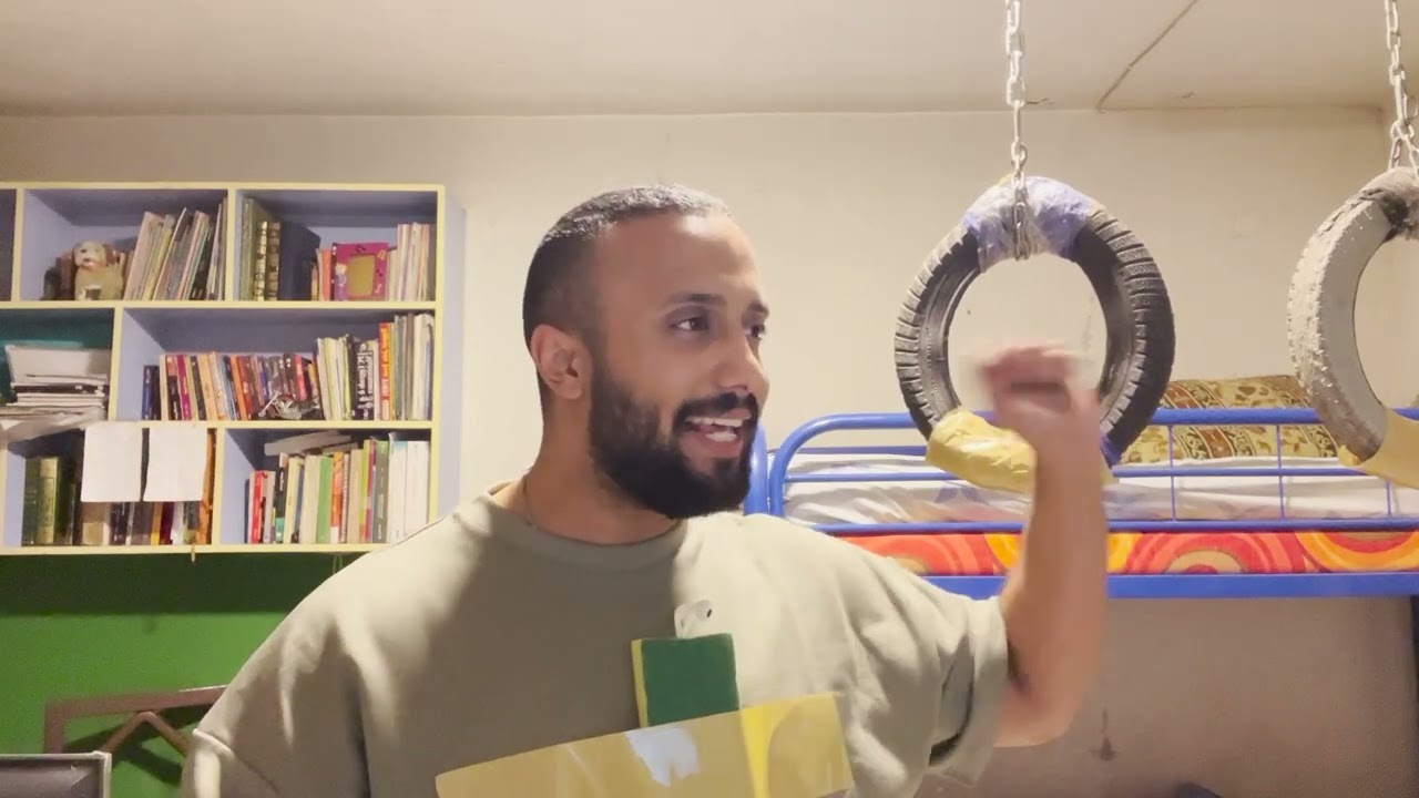 ده فيديو بيضحك - مرة واحد عنصري اتجوز واحدة عنصرية خلفوا الجدول الدوري