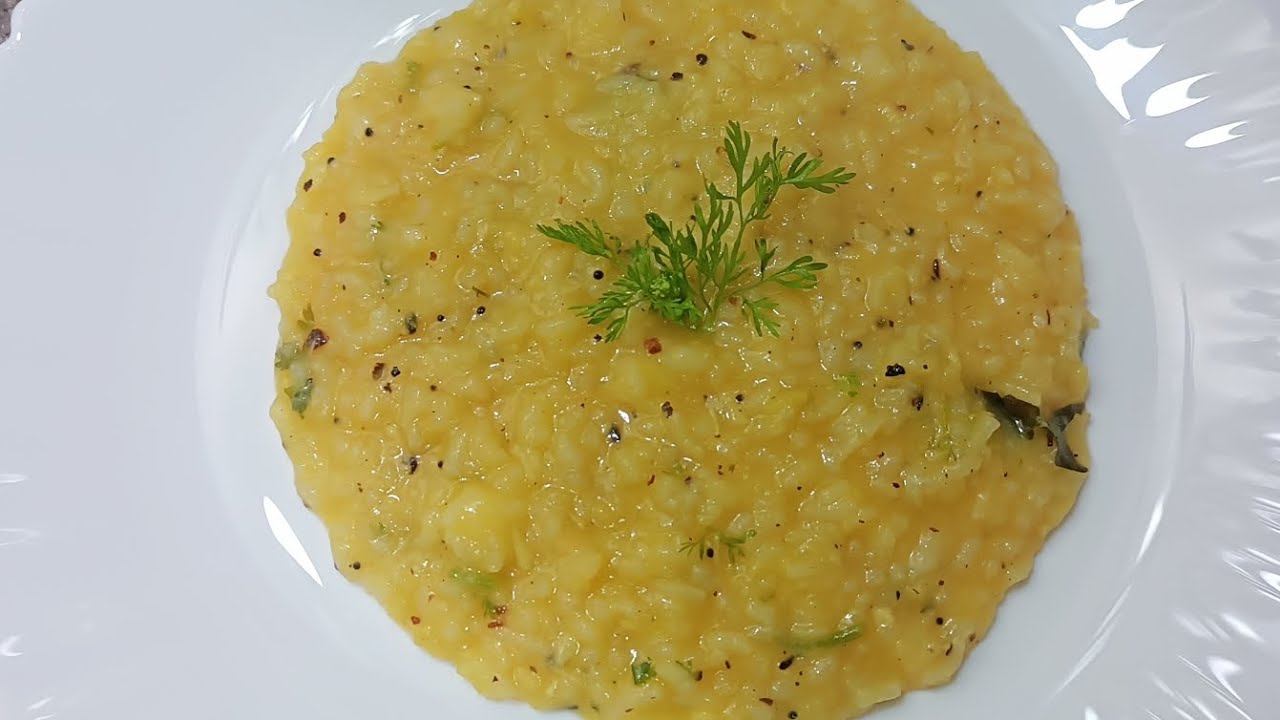 ISKCON Pongal Recipe | Prasadam at home | Temple style #easy #iskcon #radheradhe 