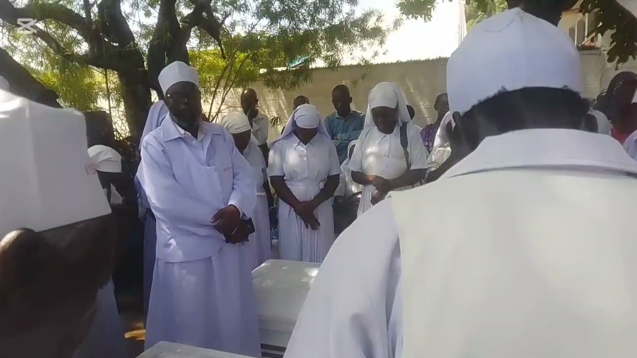 HUSUDA OF THE LATE JADUONG ABISALOM AND HIS WIFE FROM MOTUARY TO HIS HOME AT RAMBA