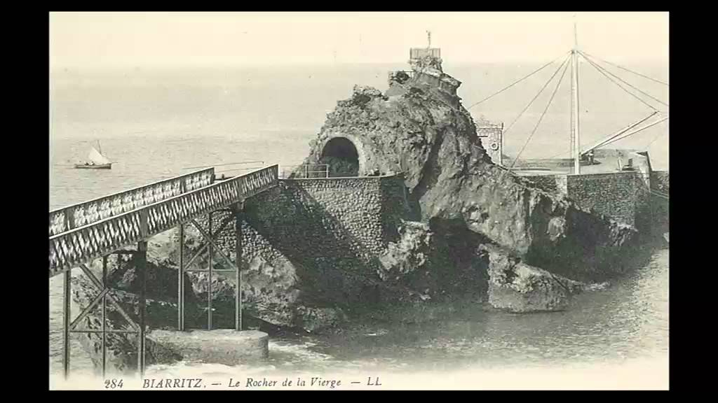 Le Rocher de la Vierge à Biarritz