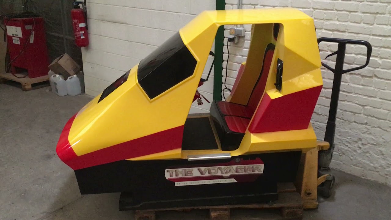 Voyager 2 seater simulator kiddie ride