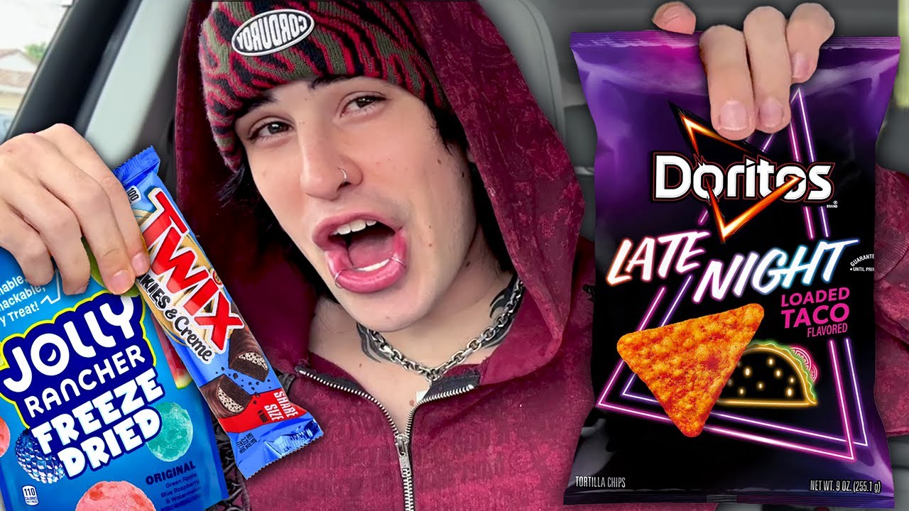Trying NEW 7Eleven Snacks! (Full Stream)