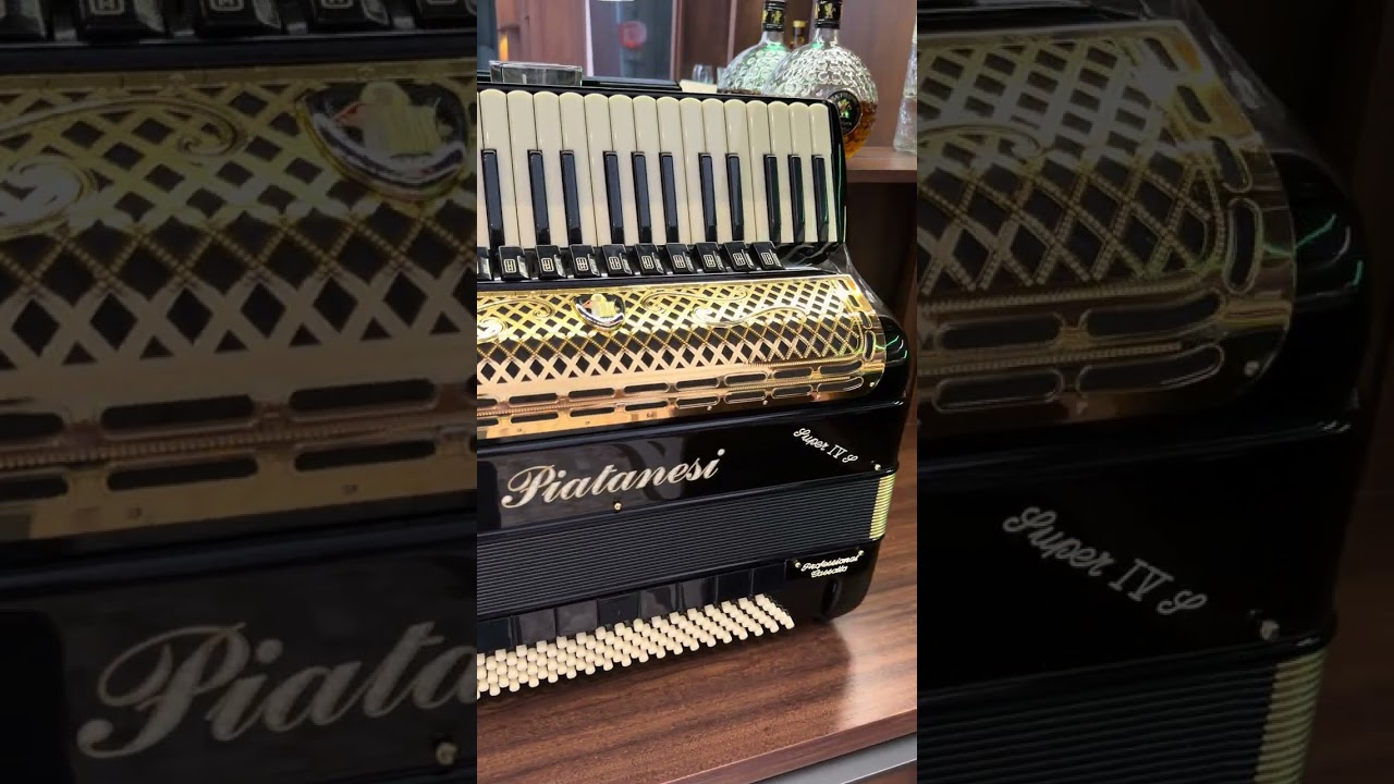 Piatanesi gold especial ,vozes binci duplo rebite 2º exemplar no Brasil. #accordion #acordeon 
