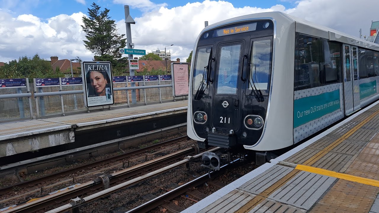 Trains at Royal Victoria 