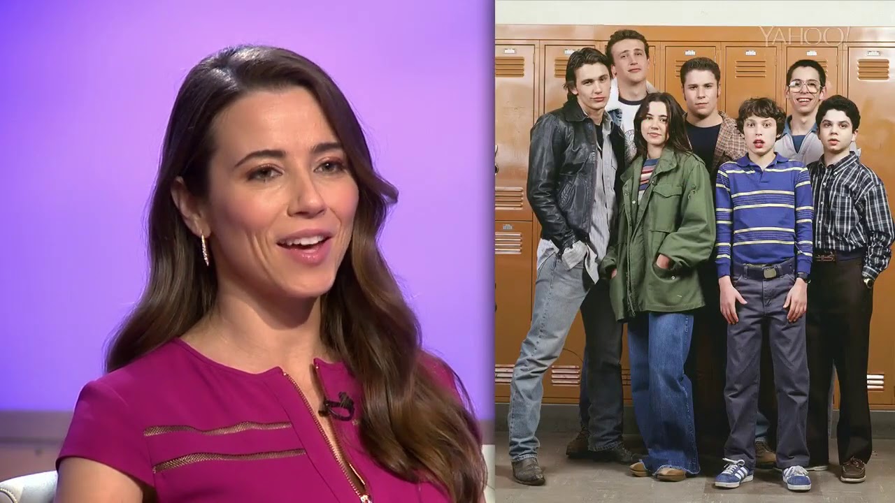 Linda Cardellini Plays 'It's Your Line'