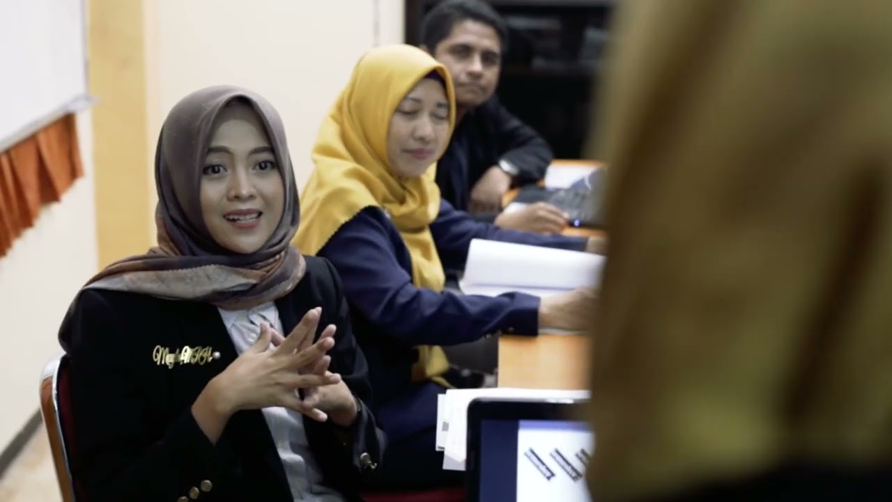 Profil IIK Strada Indonesia 2024