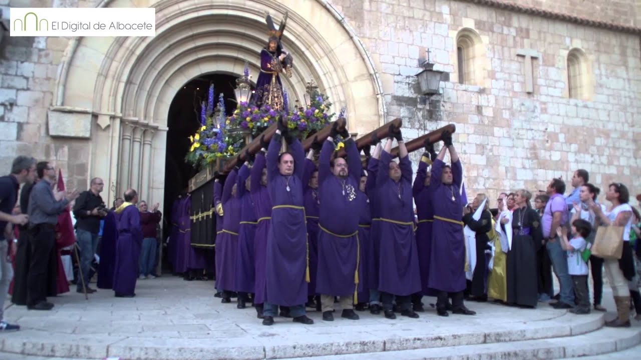 Salida Jesús Nazareno Catedral Albacete Semana Santa 2014
