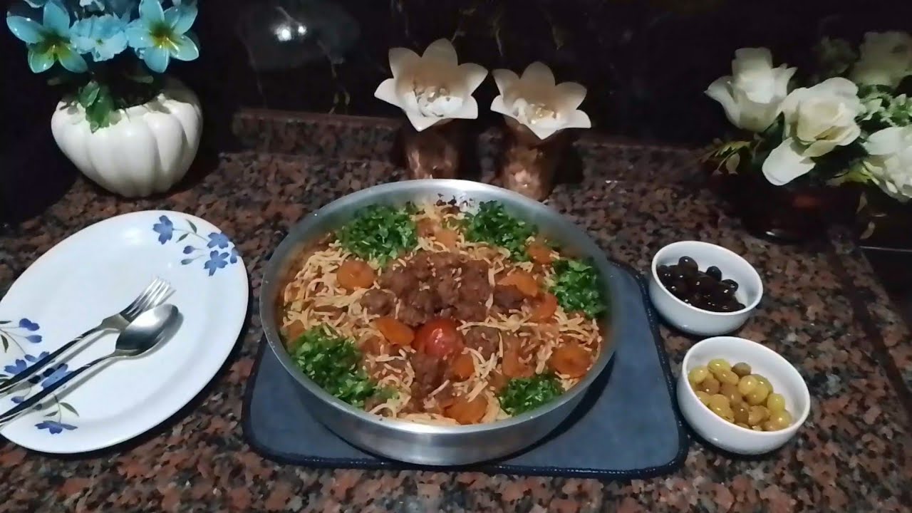 طريقة عمل المعكرونة باللحمة و الجزر و لا أطيب من هيك 😋❤️
