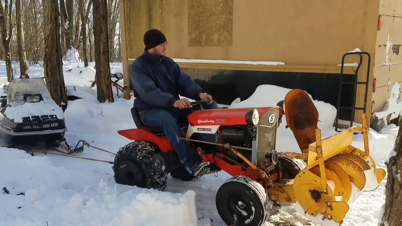 Digging out a 1979 arctic cat snowmobile first start in over a year