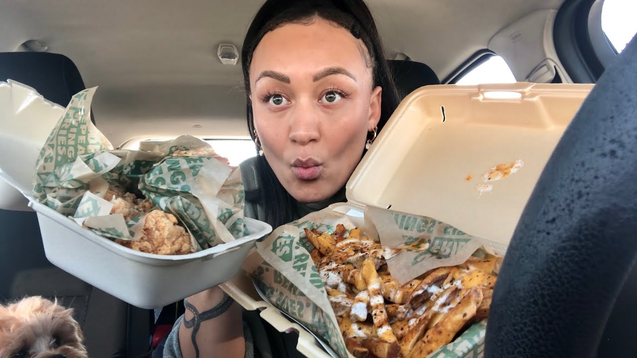Wingstop Mukbang. Meet my puppy!!