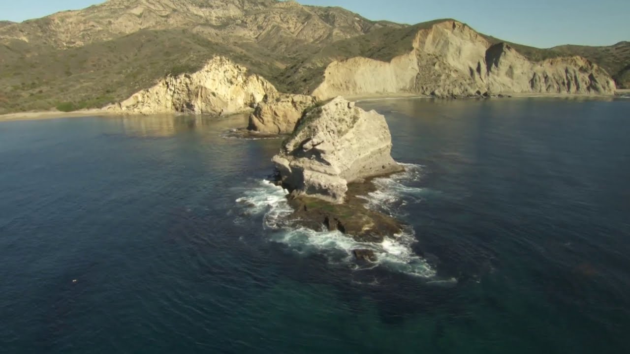 Virtual Flyover: Experience Santa Cruz Island from the Air