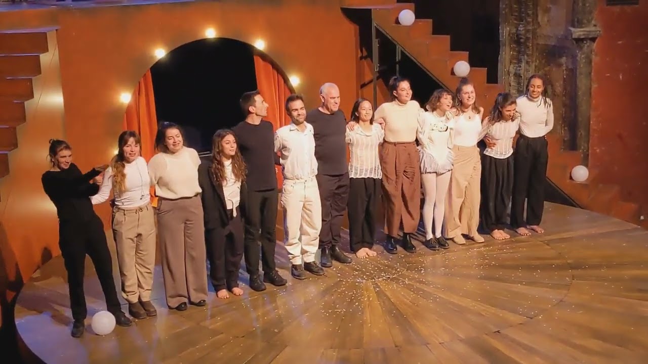 Le Petit Cirque aux théâtre des Bouffes du Nord