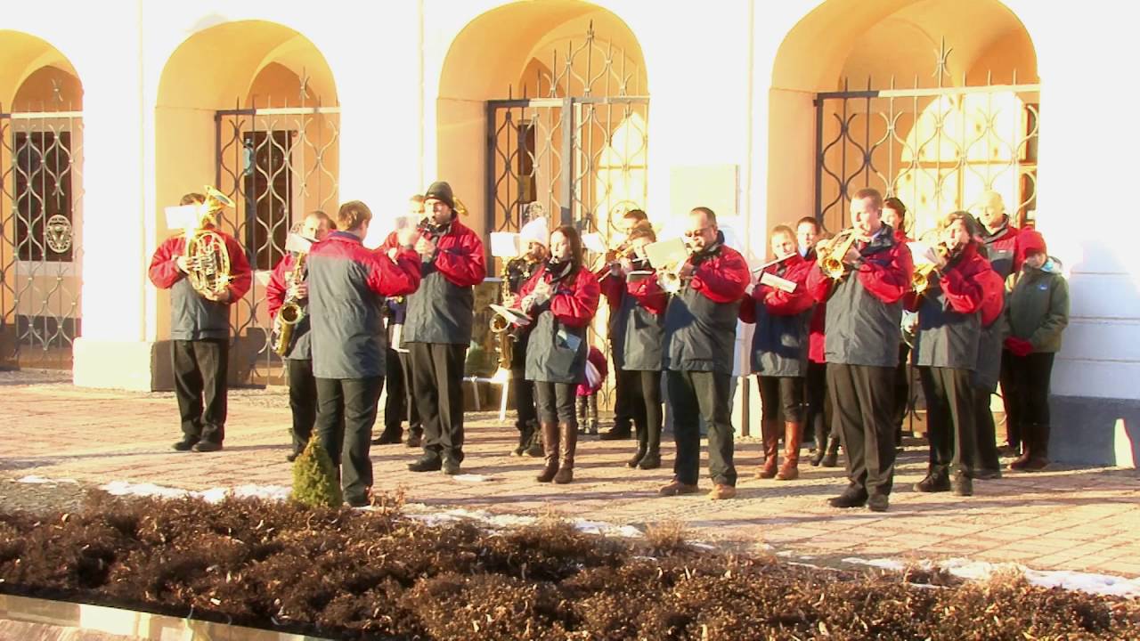 Pietny akt kladenia vencov