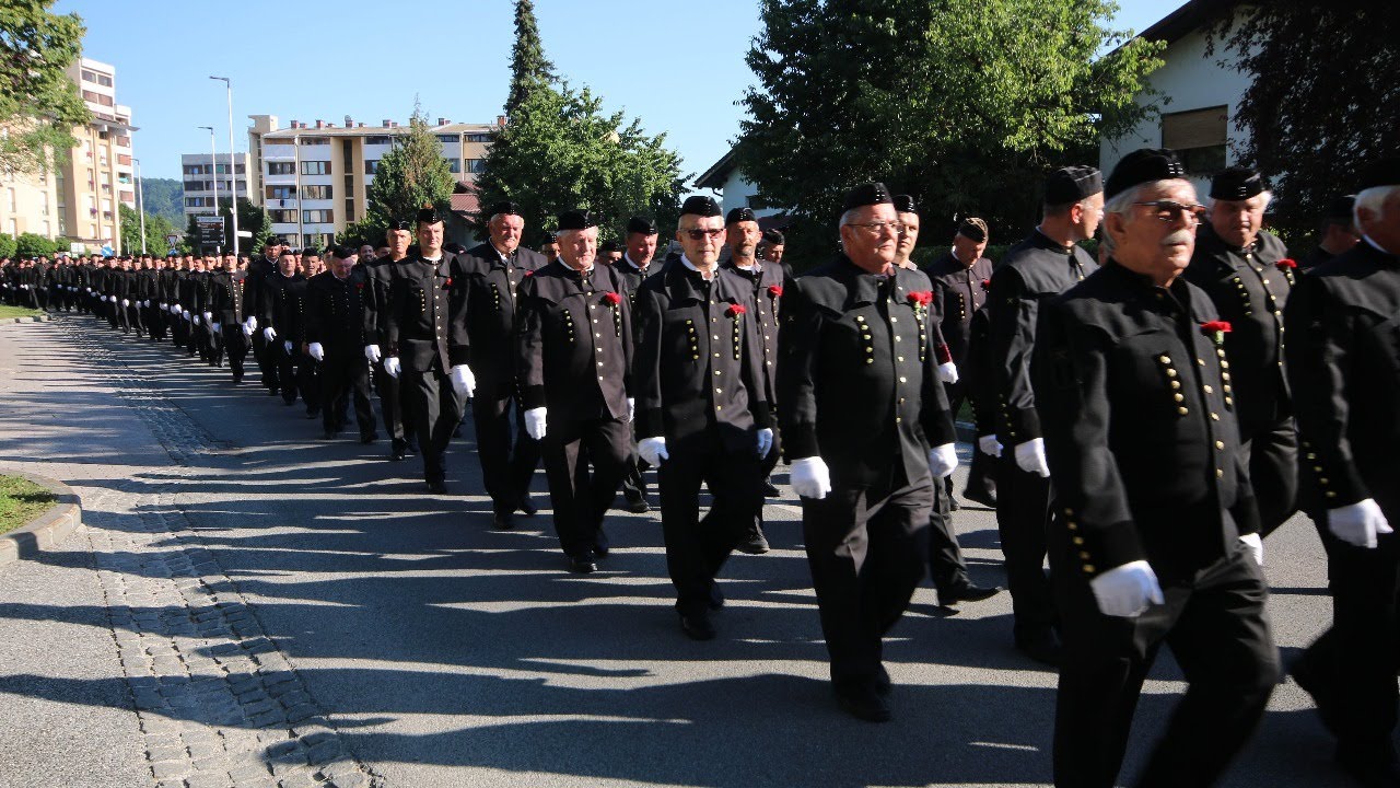 60. Skok čez kožo