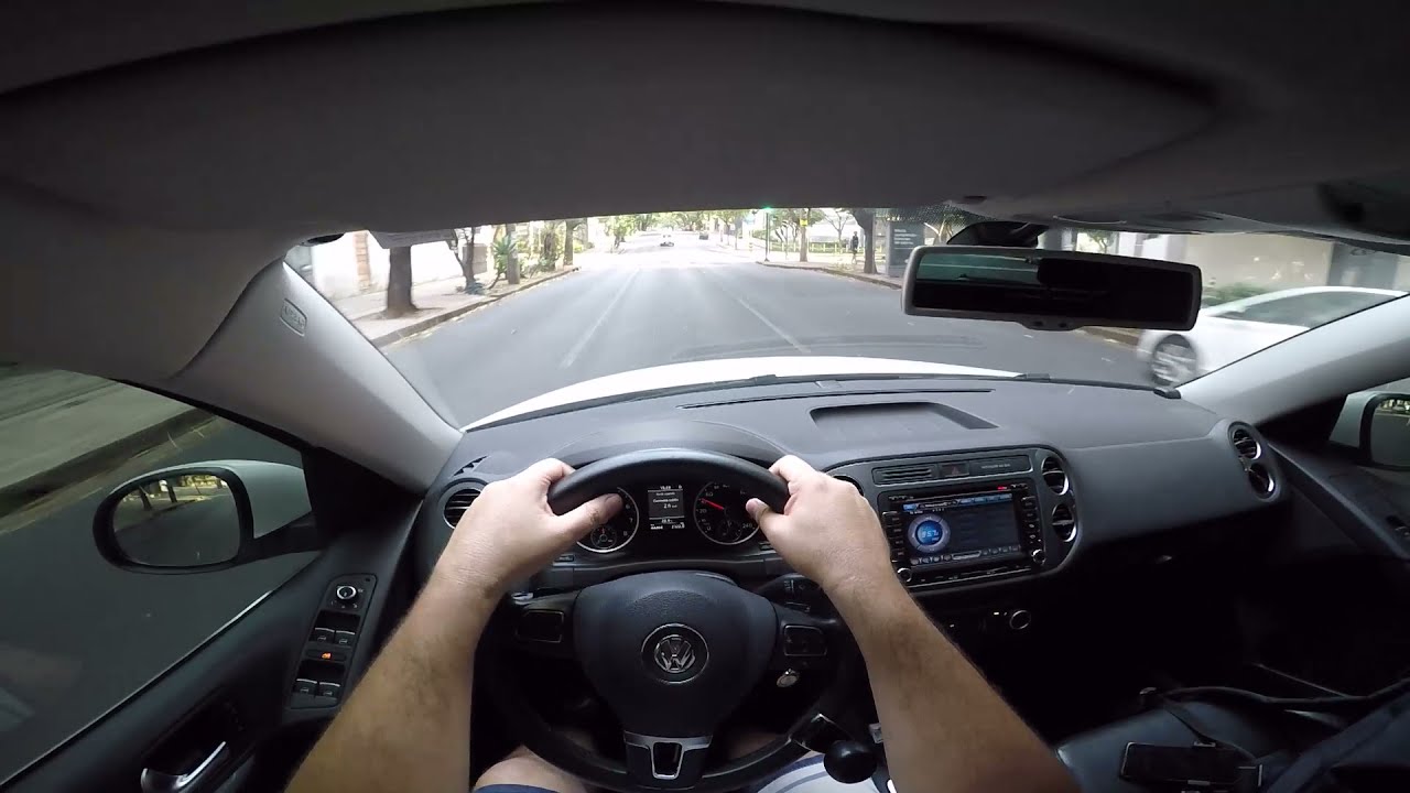 VW Tiguan TSi 2.0 Turbo 2013 - Considere este Seminovo.
