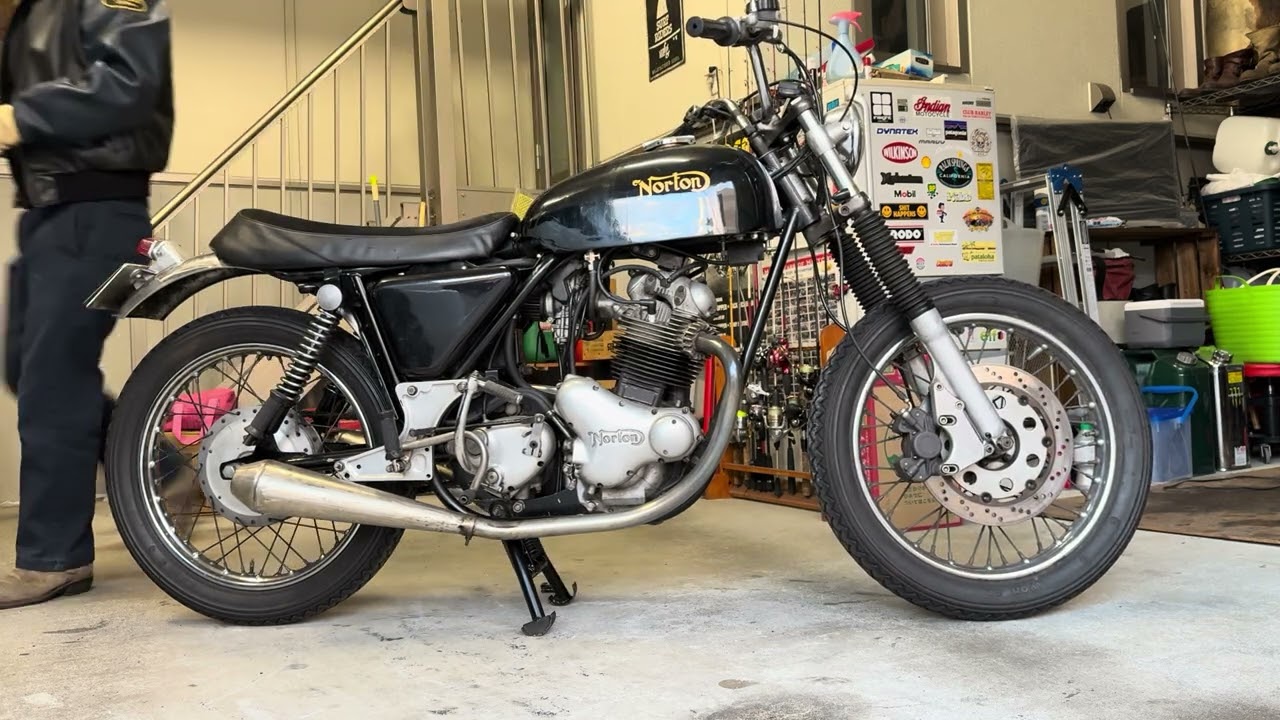 Norton command 1973 kick start 