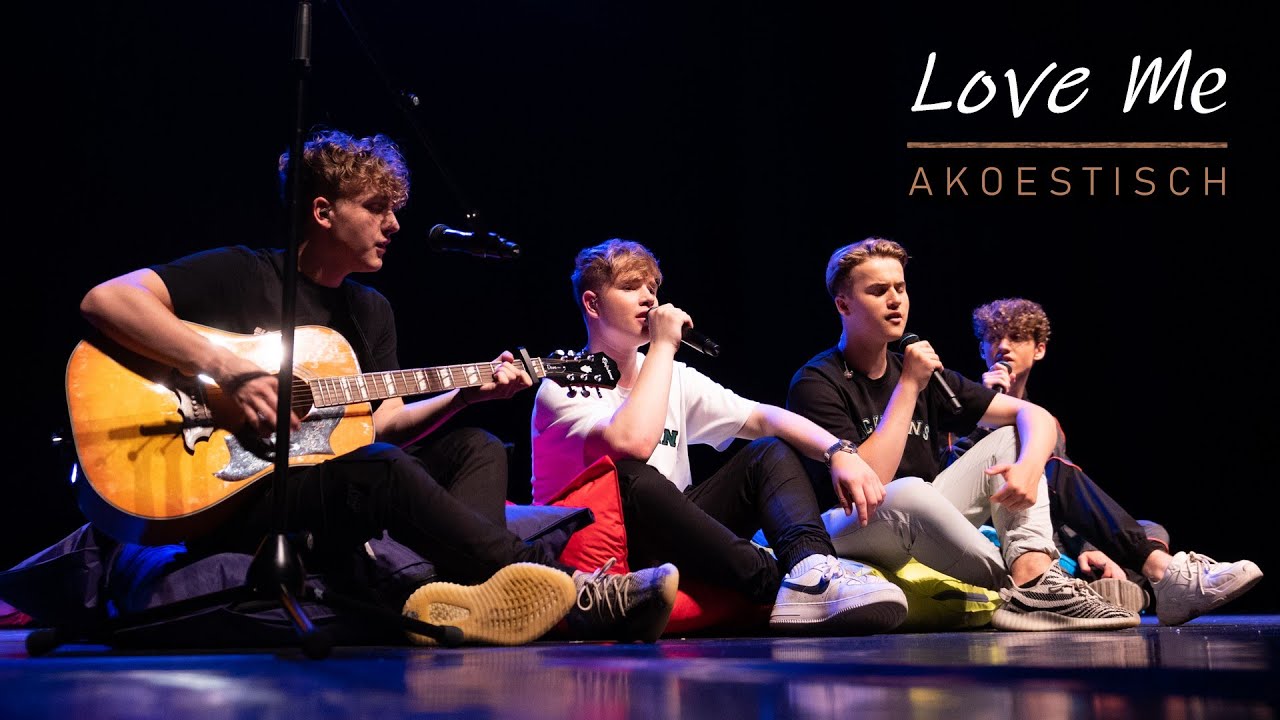 FOURCE &ndash; LOVE ME (AKOESTISCH)