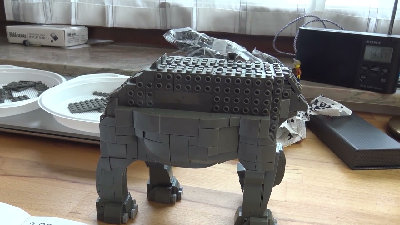Elephant von BlueBrixx. Beim bauen war ich kurz vor der Kernschmelze :)