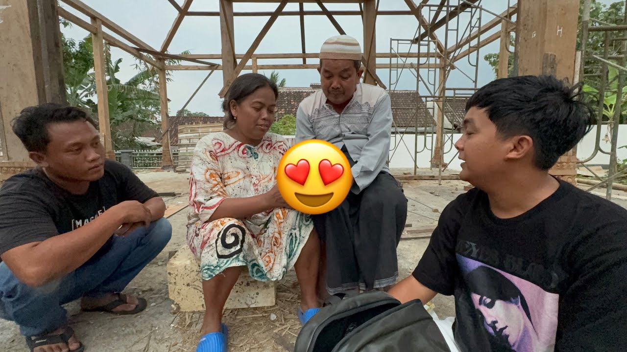 PAKET HADIAH UMROH UNTUK PAK'E & LEK DAMIS ! 😇❤️🤭