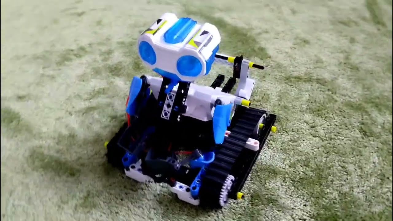 Robomaker. Drawer. Assembling the robot.