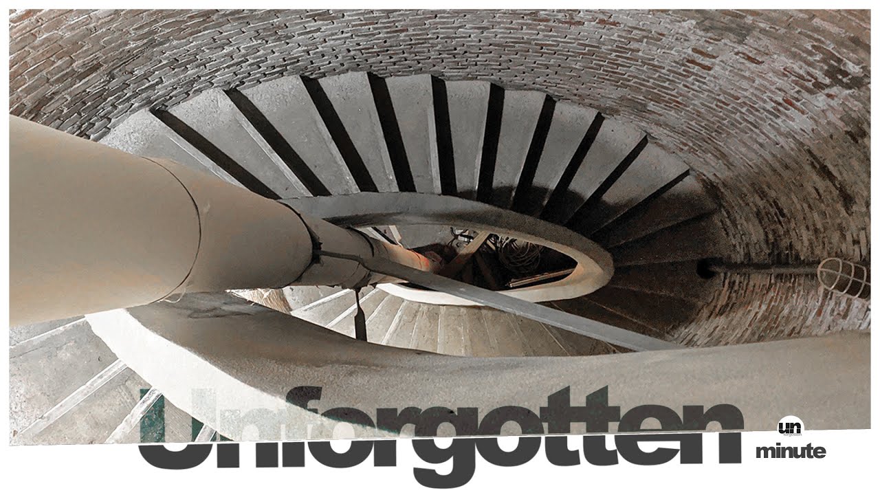 Unforgotten Minute: Inside the Arch