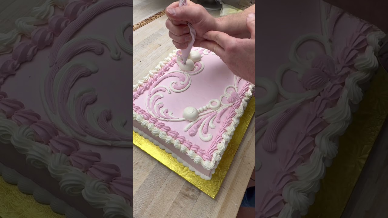 #Cakedecorator #hanswestermark #cakedecorating #customcake #cake #writing #babyshower