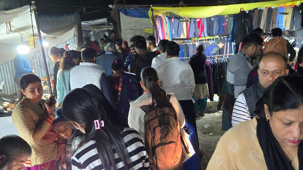 bhakti ki disha is live सैर सपाट मार्केट ♥️♥️🙏#live #Haridwarmarket 
