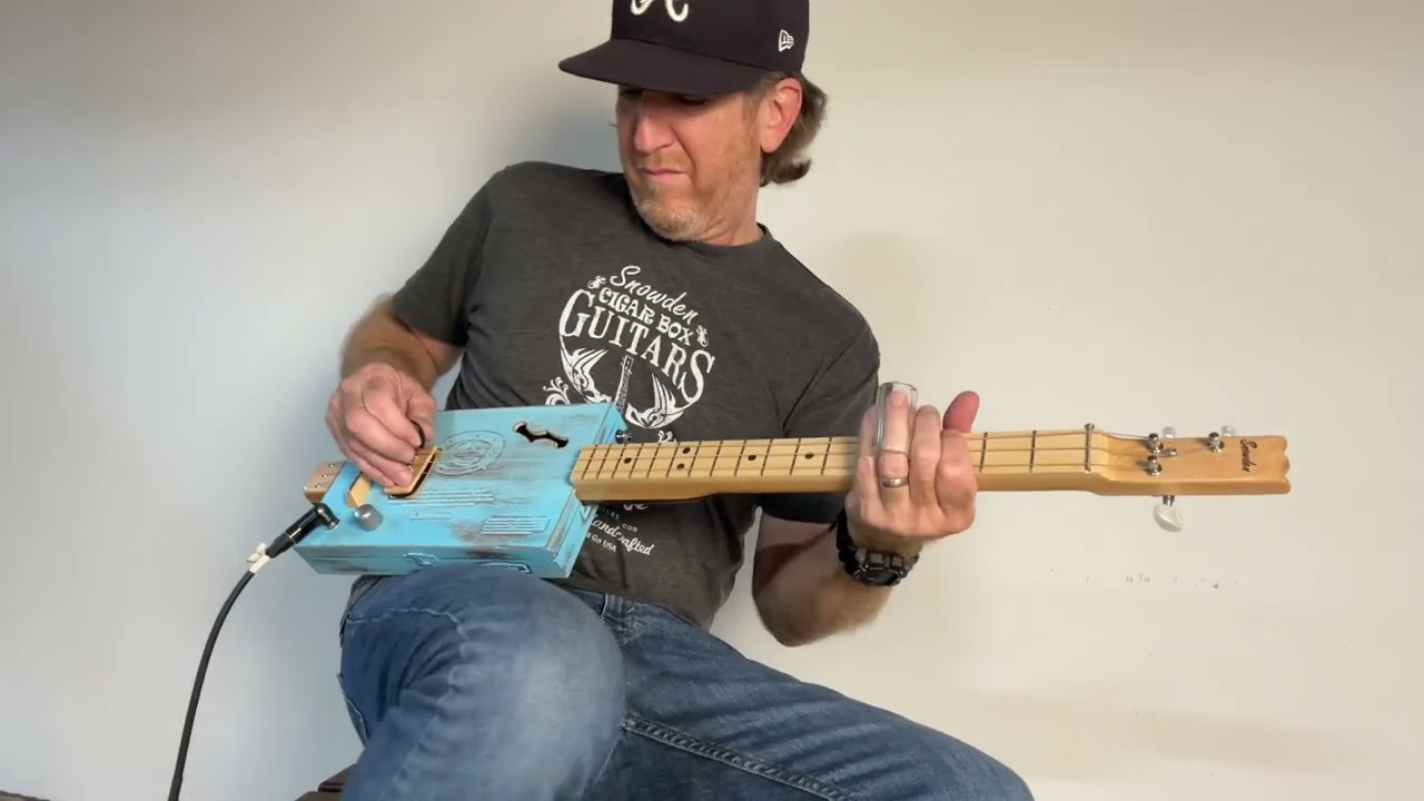 Funky 3 String Thursday Cigar Box Guitar and a PO Rhythm, Zoom MultiStomp MS-70CDR and Roland Cube