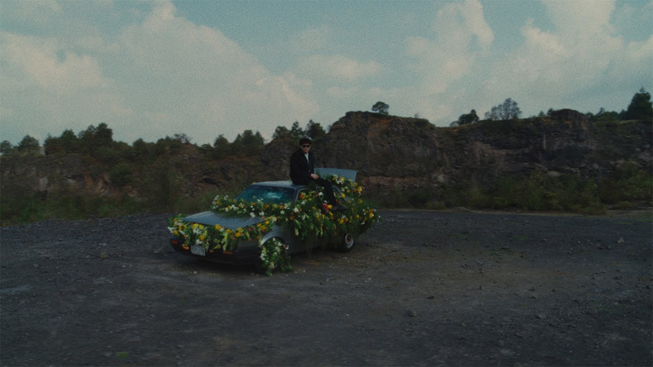 Armenta x Jonathan Caro - OJITOS BONITOS [Visualizer Oficial]