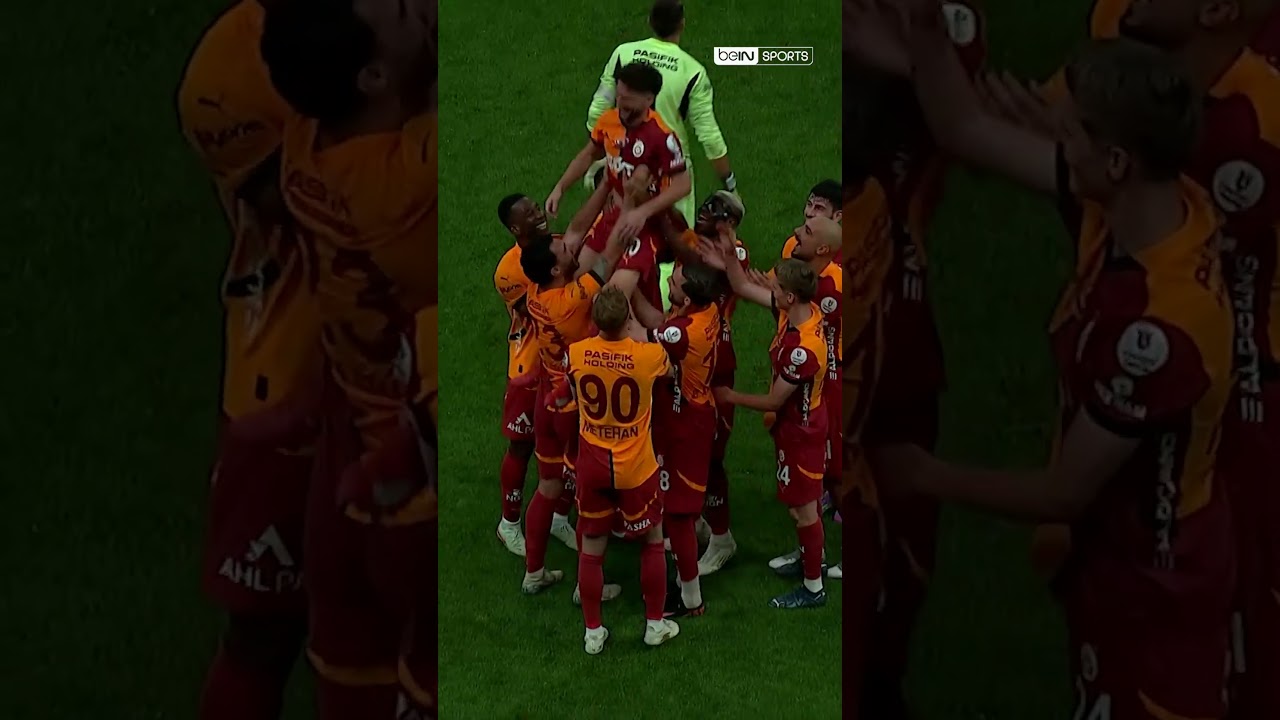 🟡🔴 Galatasaray&rsquo;dan ayrılacak olan Dries Mertens, oyundan omuzlarda &ccedil;ıkıyor&hellip; #shorts #galatasaray
