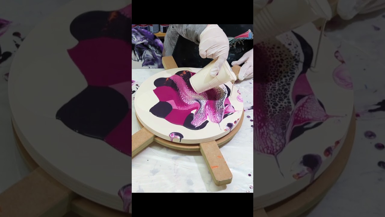 🎨 Puddle Swipe Gone Gorgeous! #DIYArt #ArtInspiration #ArtShorts #ArtistsOfYouTube #acrylcpour