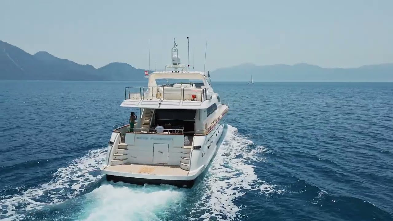 M/Y Estia Poseidon | Luxury Yacht Charters in Greece