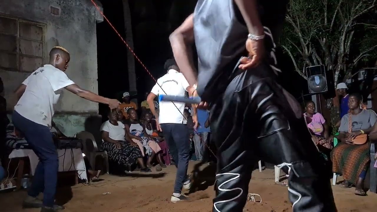 Txela gwuala Nitaku komba tlhango F Boss show em Banze 