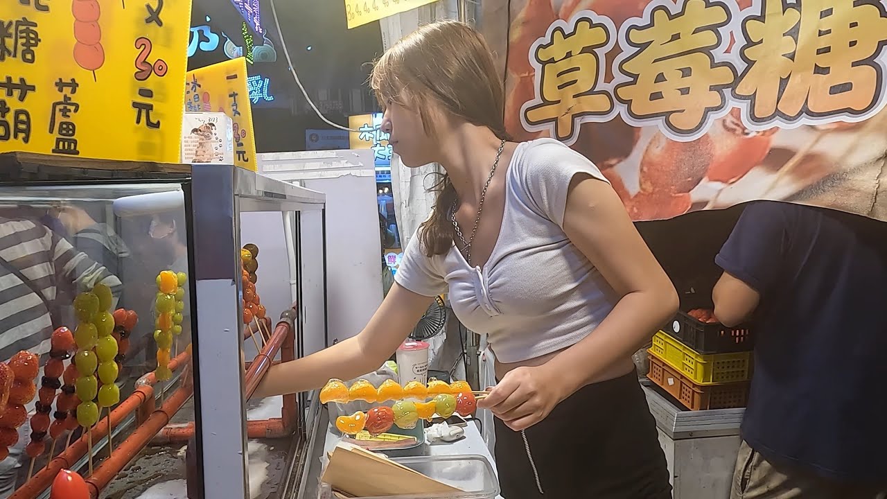 瑞豐夜市！高雄美食在地人激推｜異國料理先吃再說 / Amazing Taiwanese Street Food Ruifeng Night Market in Kaohsiung