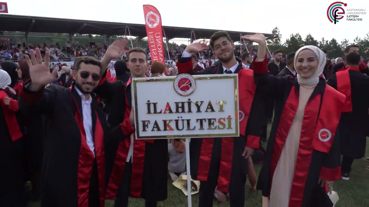 Üniversitemizde 2023-2024 Akademik Yılı Mezuniyet Töreni büyük bir coşkuyla kutlandı. 🎓