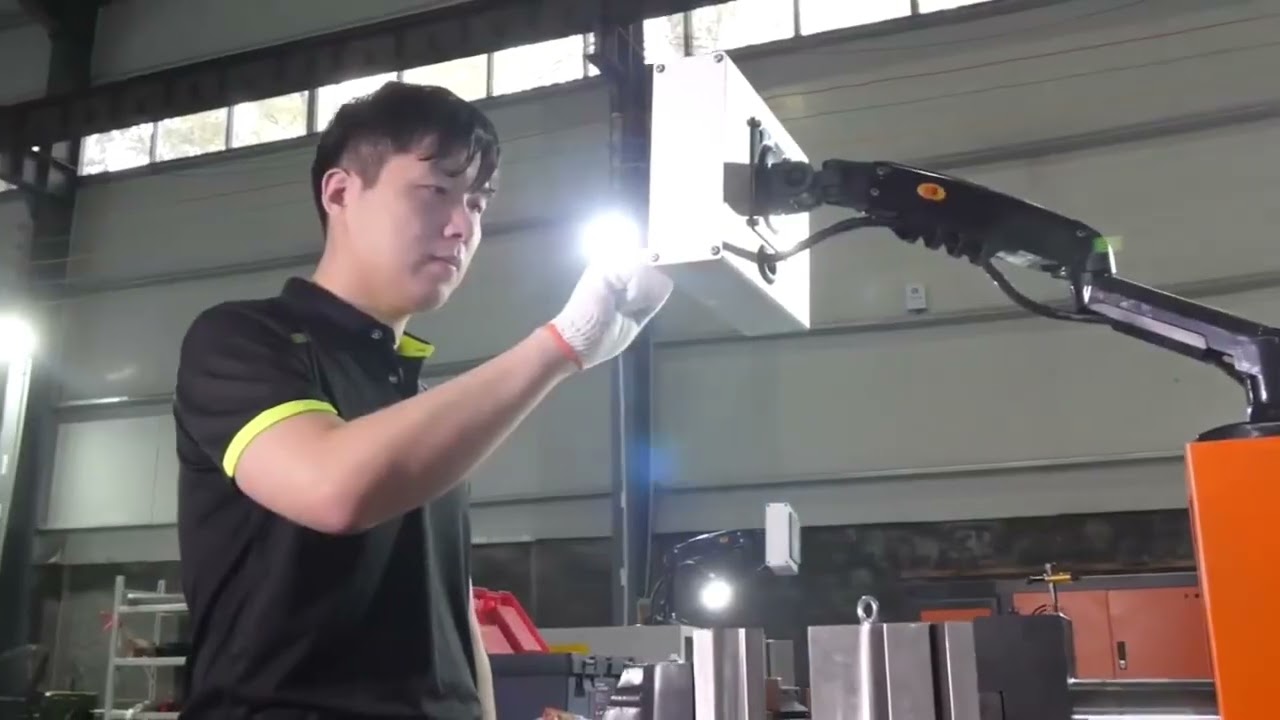 🔧 BPM-303CNC-6S/8S | 3-in-1 Busbar Processing Machine